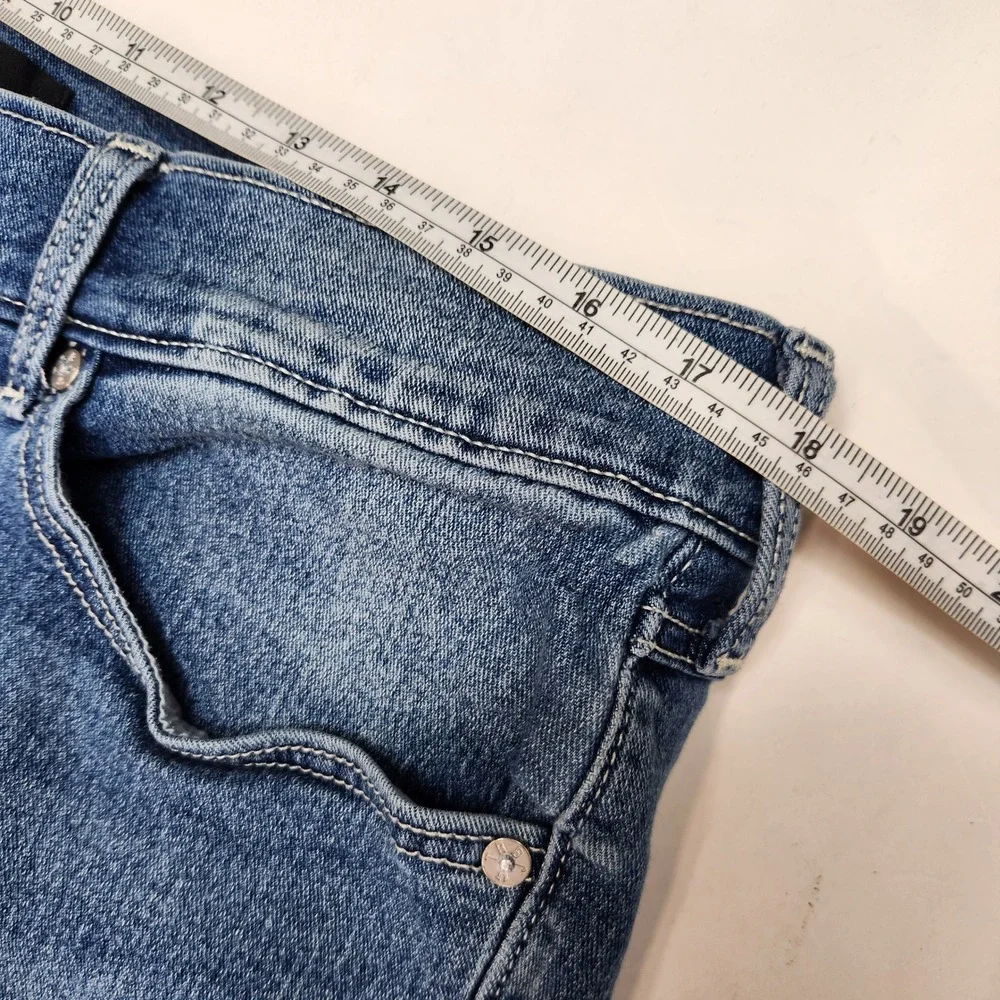 True Religion Geno Relaxed Slim Jeans Mens 36 Blue Medium Wash Denim Stretch